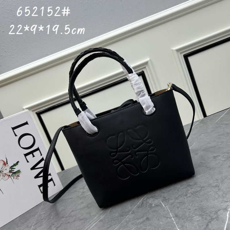 l*ew* shopping bags